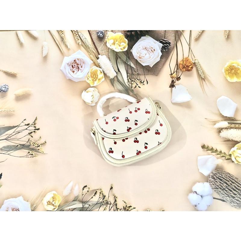 Túi xách tay hoặc đeo chéo in hoạ tiết cherry dễ thương