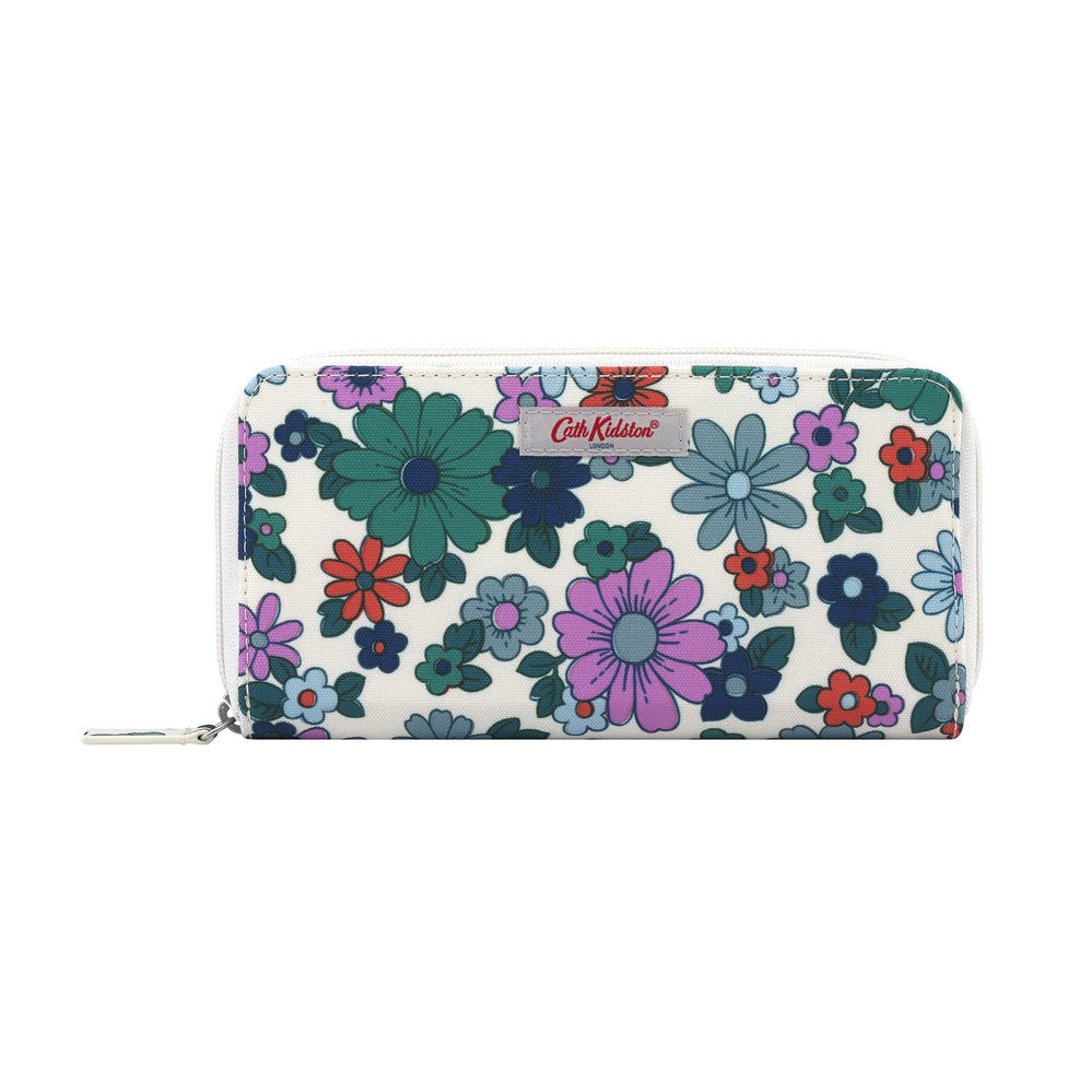 Ví dàì Cath Kidston họa tiết Petals  (Continental Zip Wallet Petals)