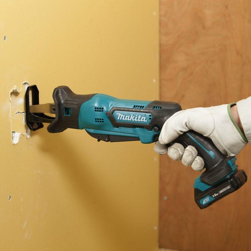 MÁY CƯA KIẾM DÙNG PIN 210W 13MM MAKITA JR105DSAE - HÀNG CHÍNH HÃNG