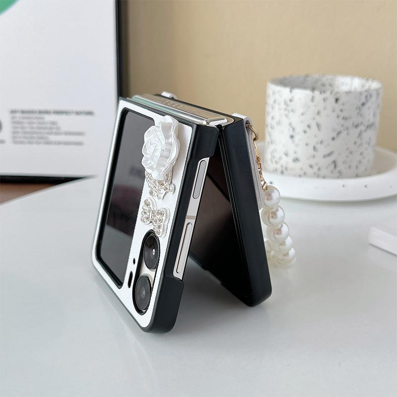 Ốp Lưng Cho Oppo FIND N2 FLIP Hoa Hồng Đính Đá Kèm Dây Ngọc Trai - BUM STORE GALAXAY CASE
