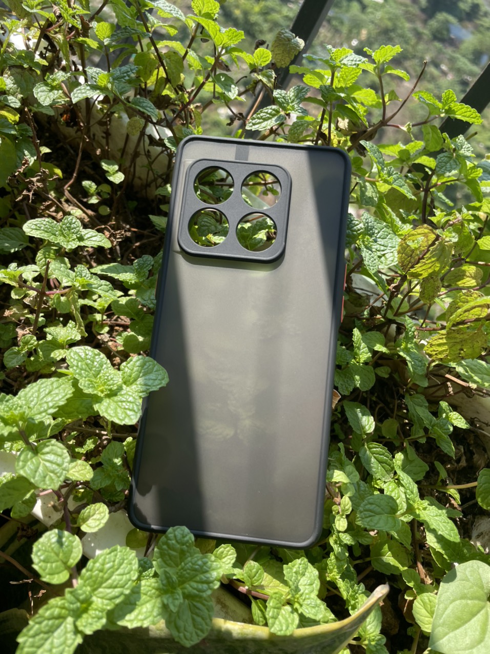 Ốp lưng cho Oneplus 10 Pro nhám viền màu che camera