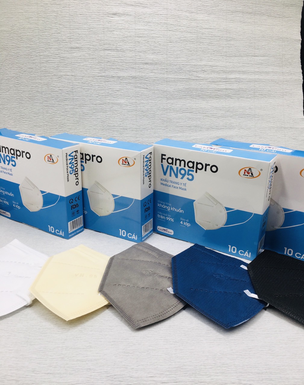 - Khẩu trang y tế kháng khuẩn 4 lớp Famapro VN95 đạt chuẩn N95
