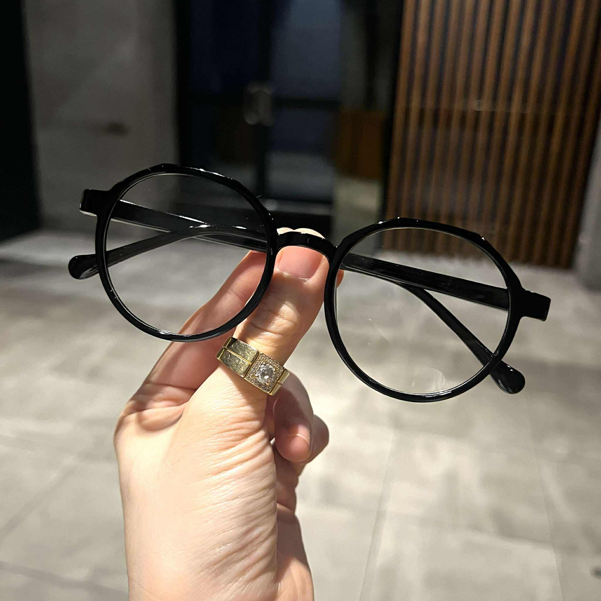 Kính mắt nam nữ dáng tròn nhỏ form nhỏ gọng nhựa