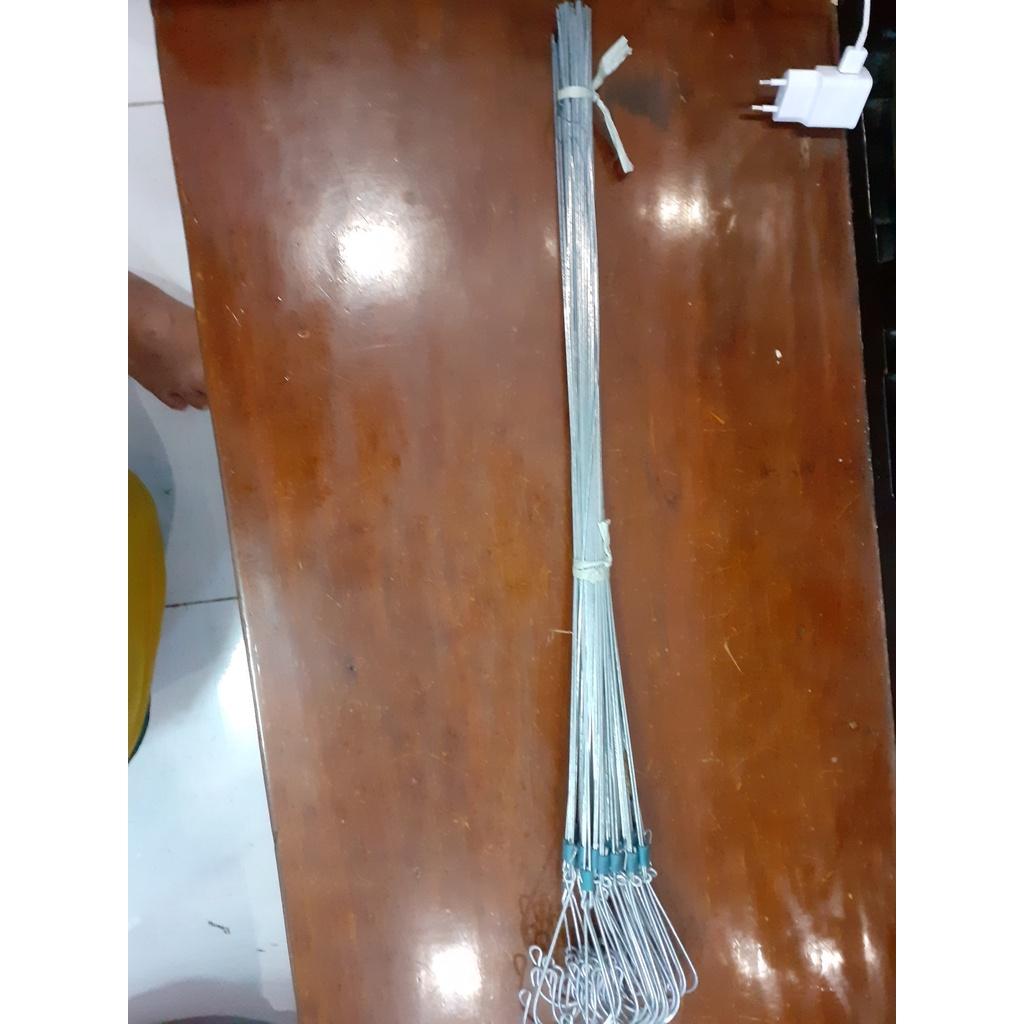 Mốc kẽm treo lan bền từ 2,5~3,5k.
