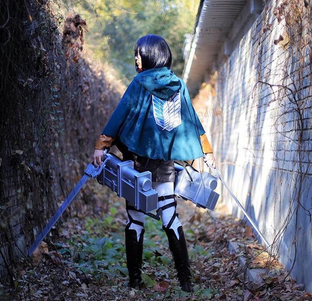 CỰC VÍP - Áo choàng cosplay đội trinh sát - Anime Attack on Titan có sẵn