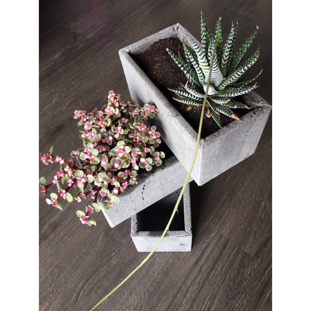 Combo 2 chậu cây treo tường, ốp tường đá ong xám, hình chữ nhật xinh xắn dài 30x R10xC15cm và D20xR10xC10cm