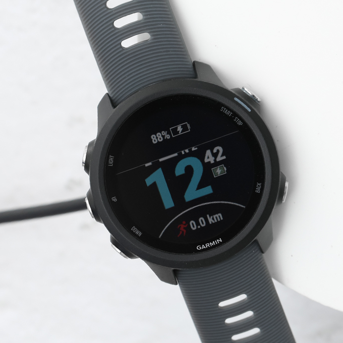 Đồng Hồ Thông Minh Theo Dõi Vận Động Theo Dõi Sức Khỏe Garmin Forerunner 245 - Hãng chính hãng