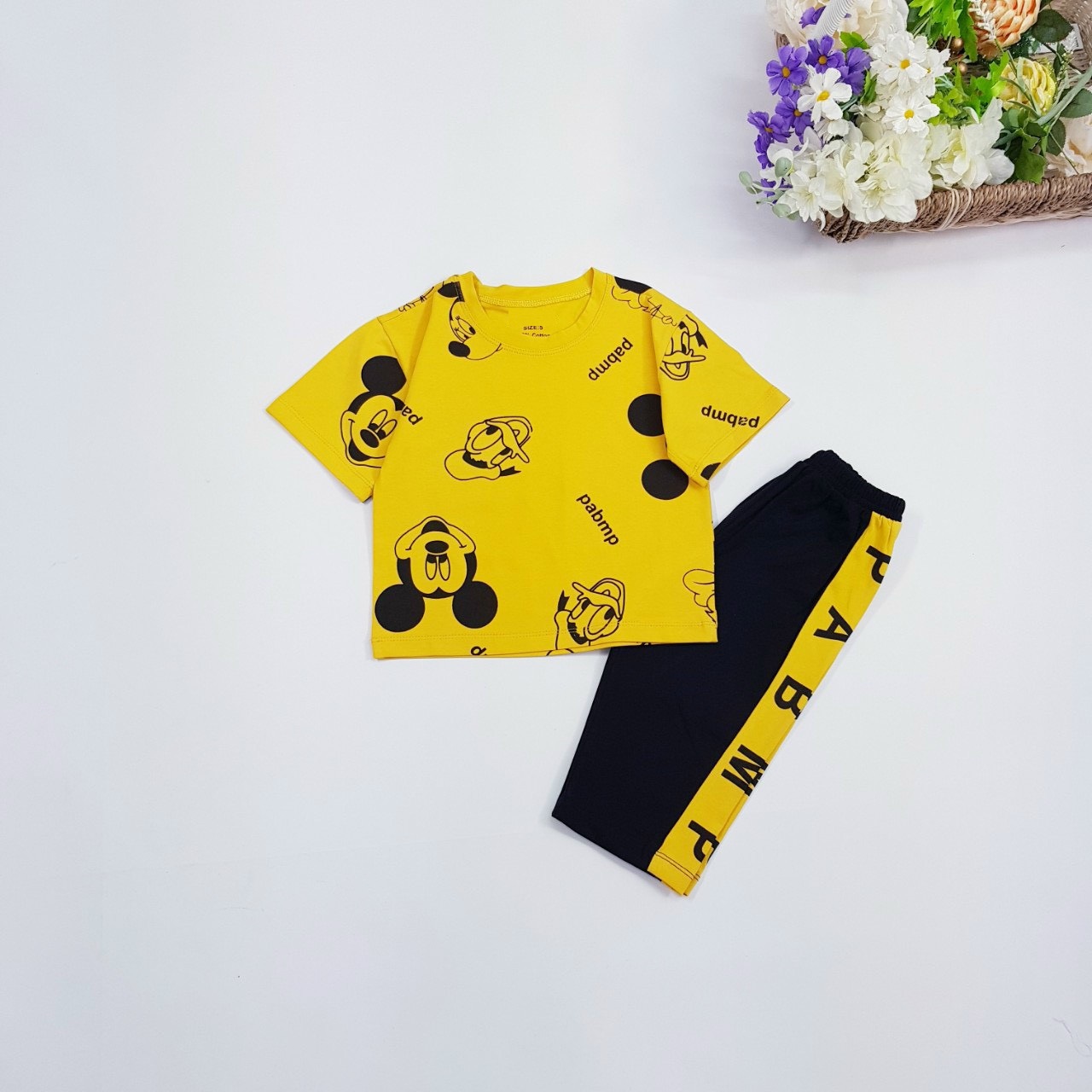 Bộ cộc tay quần lửng Mickey bé gái 3-15 tuổi
