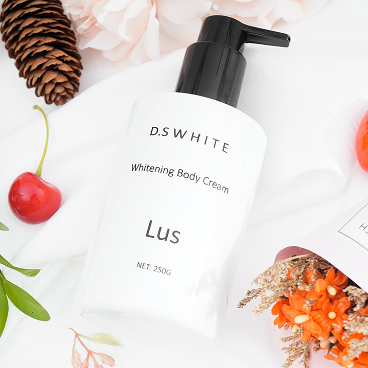 Kem Body Lus D.S White (250ml)