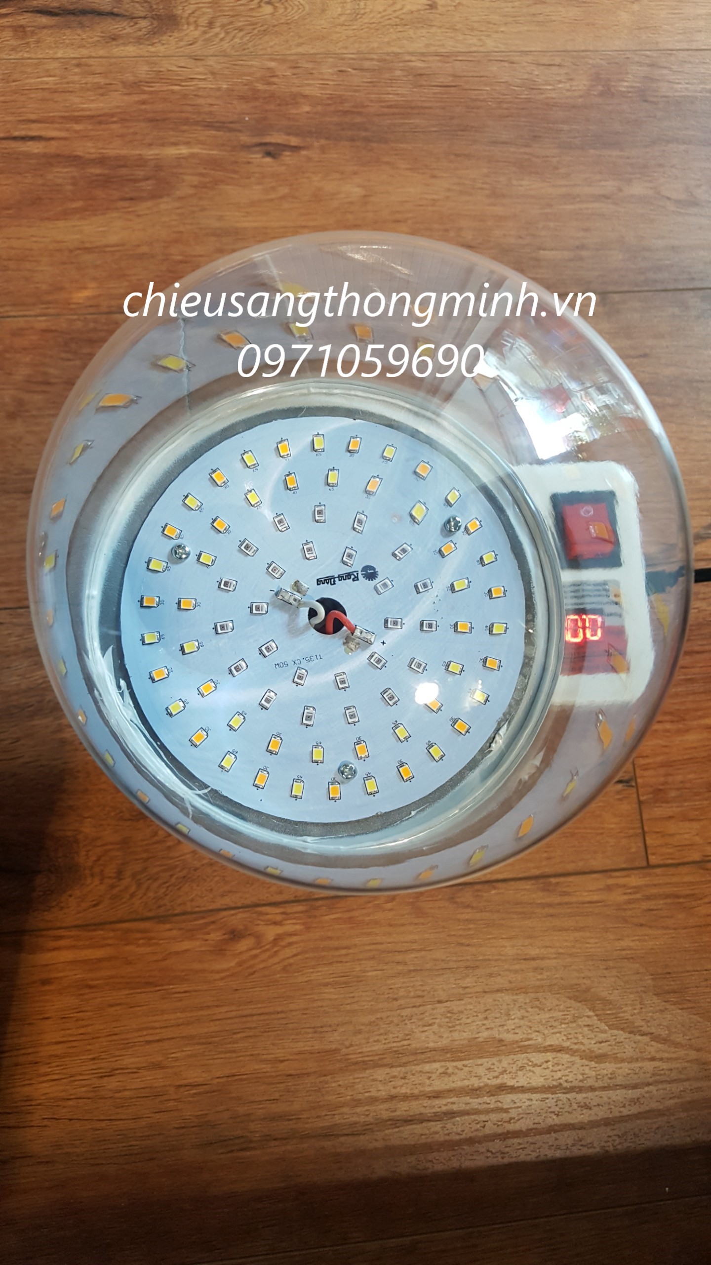 Đèn trồng cây, đèn quang hợp chính hãng Rạng Đông T135 WR 50W, đui E27, IP54, phổ ánh sáng bước sóng trắng đỏ phù hợp cho cây trong nhà, ban công