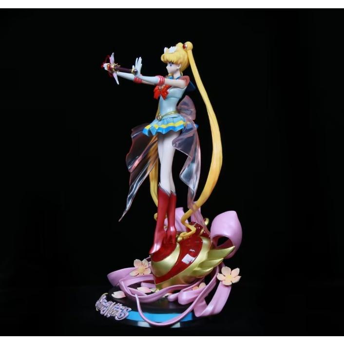 Mô hình Thủy Thủ Mặt Trăng Sailor Moon GK Led 35cm - Mô hình trang trí quà tặng