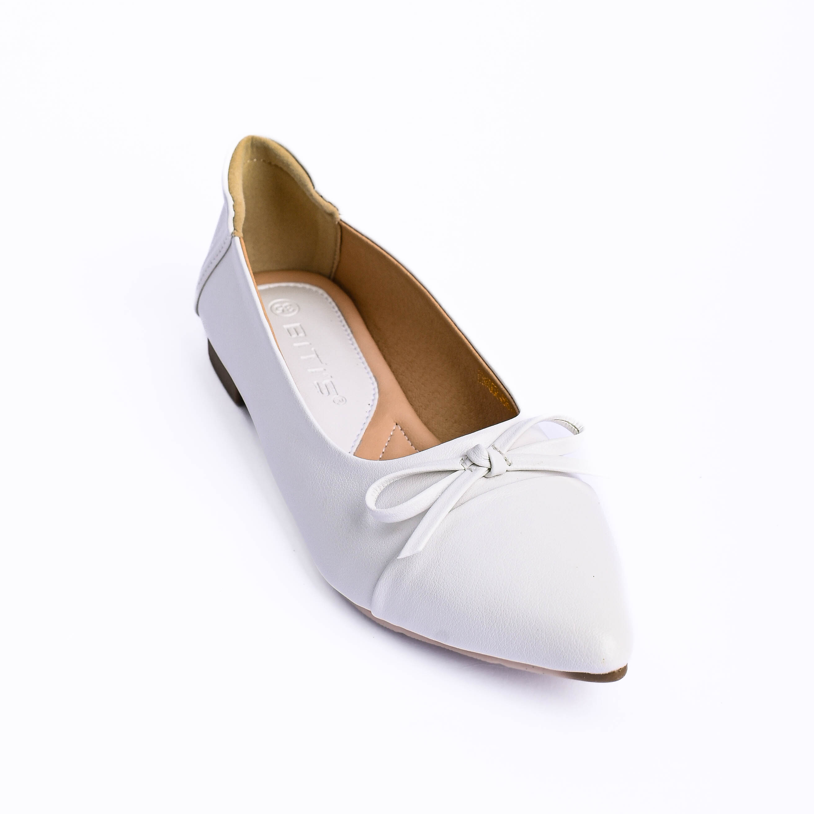 Giày bít Bitis nữ (35-39)