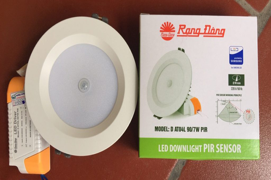 Đèn led âm trần cảm biến 7W Rạng Đông, mã  led downlight D AT04L 90/7w 220V E PIR