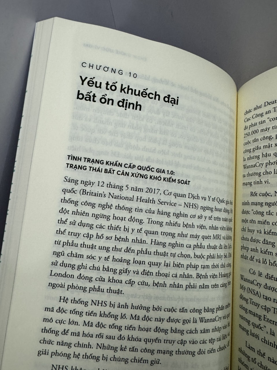 SÓNG THẦN CÔNG NGHỆ - Mustafa Suleyman - Vũ Hoàng Linh, Sơn Phạm, Quỳnh Anh dịch - Times - NXB Thế Giới.