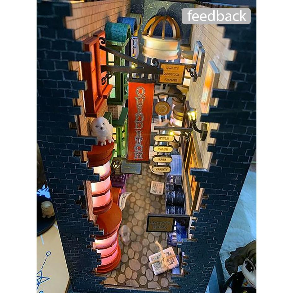 Harry Potter Mô hình Lắp ráp Hẻm Xéo Ba tầng - Hộp chặn sách gỗ thơm có đèn quà tặng, trang trí bàn học, tủ sách