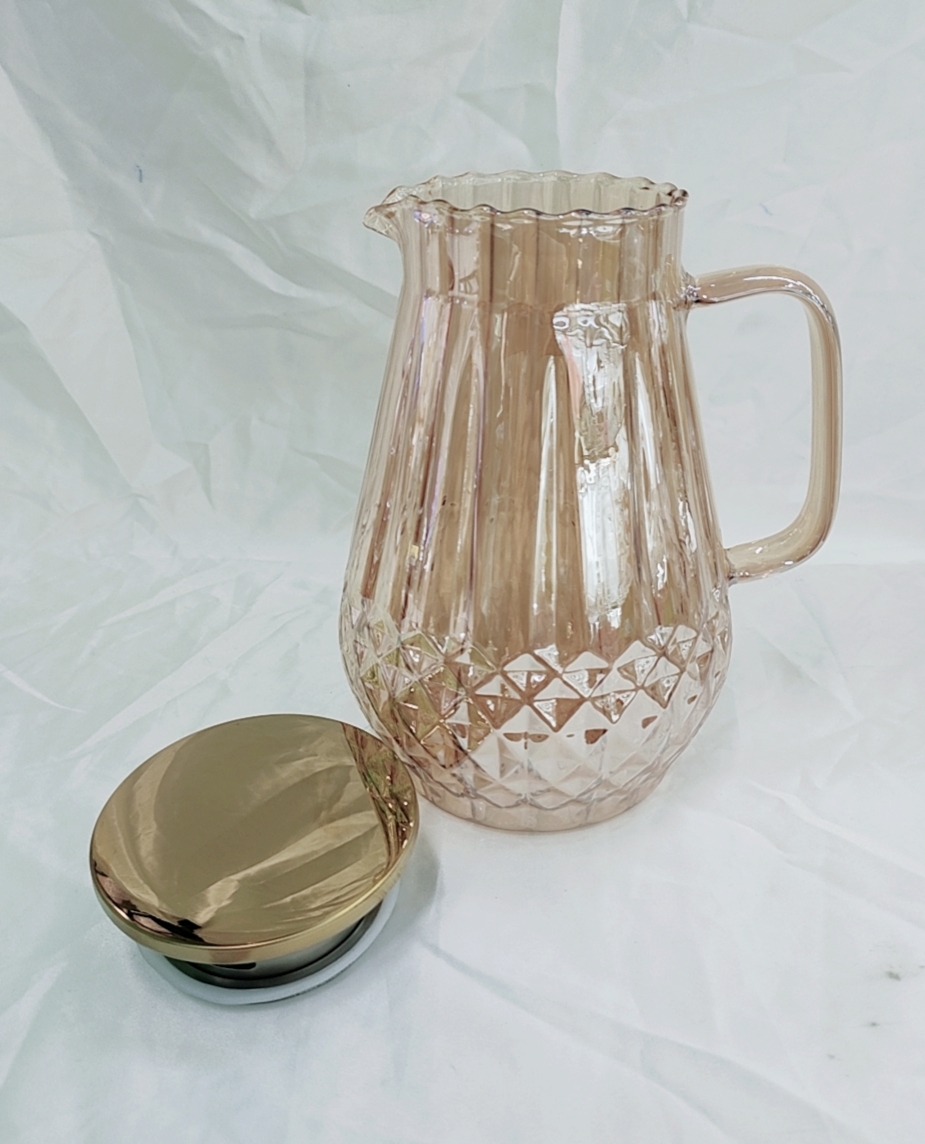 BÌNH ĐỰNG NƯỚC THỦY TINH MÀU VÀNG CHỊU NHIỆT 400 ĐỘ C DUNG TÍCH 1,7L