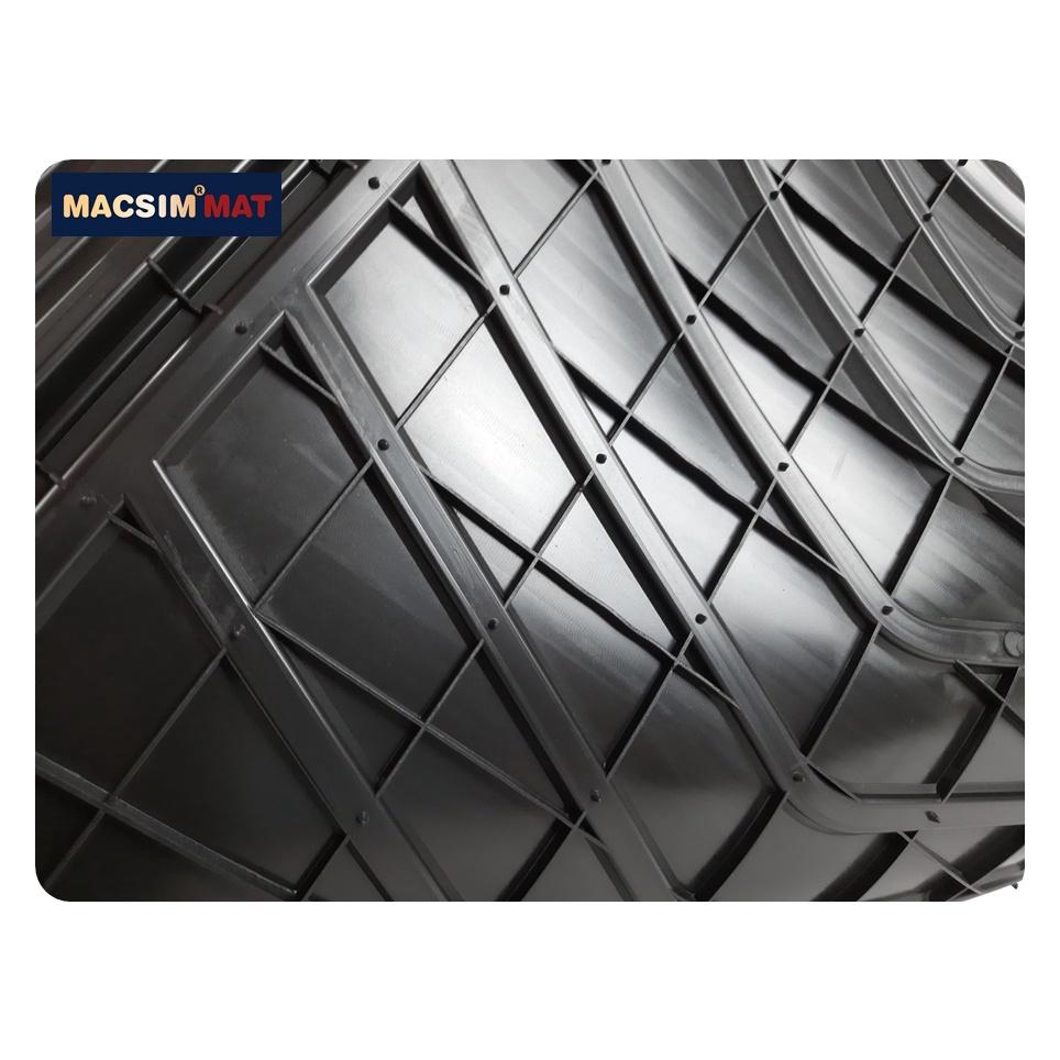 Thảm lót cốp xe ô tô BMW new 5 series 2017 nhãn hiệu Macsim 3W chất liệu TPE cao cấp màu đen