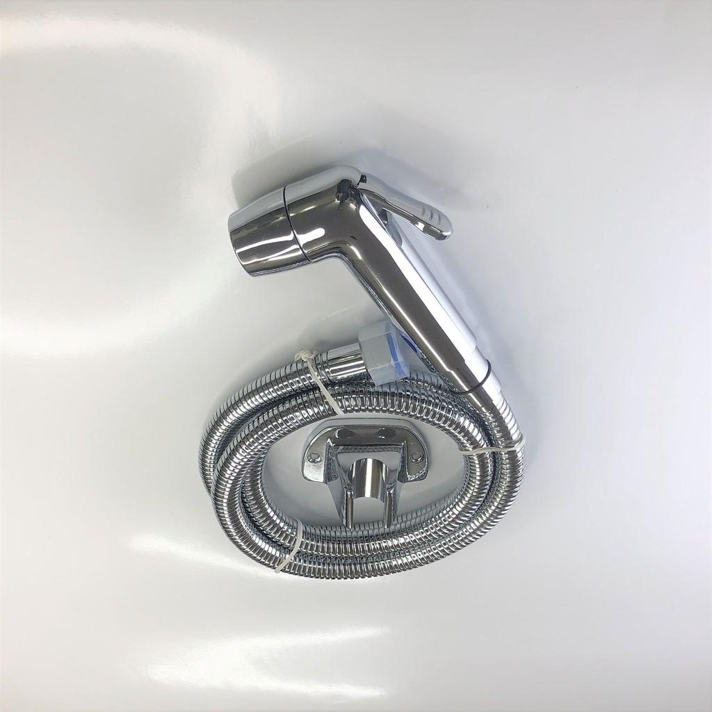 Bộ vòi xịt vệ sinh Clever 709