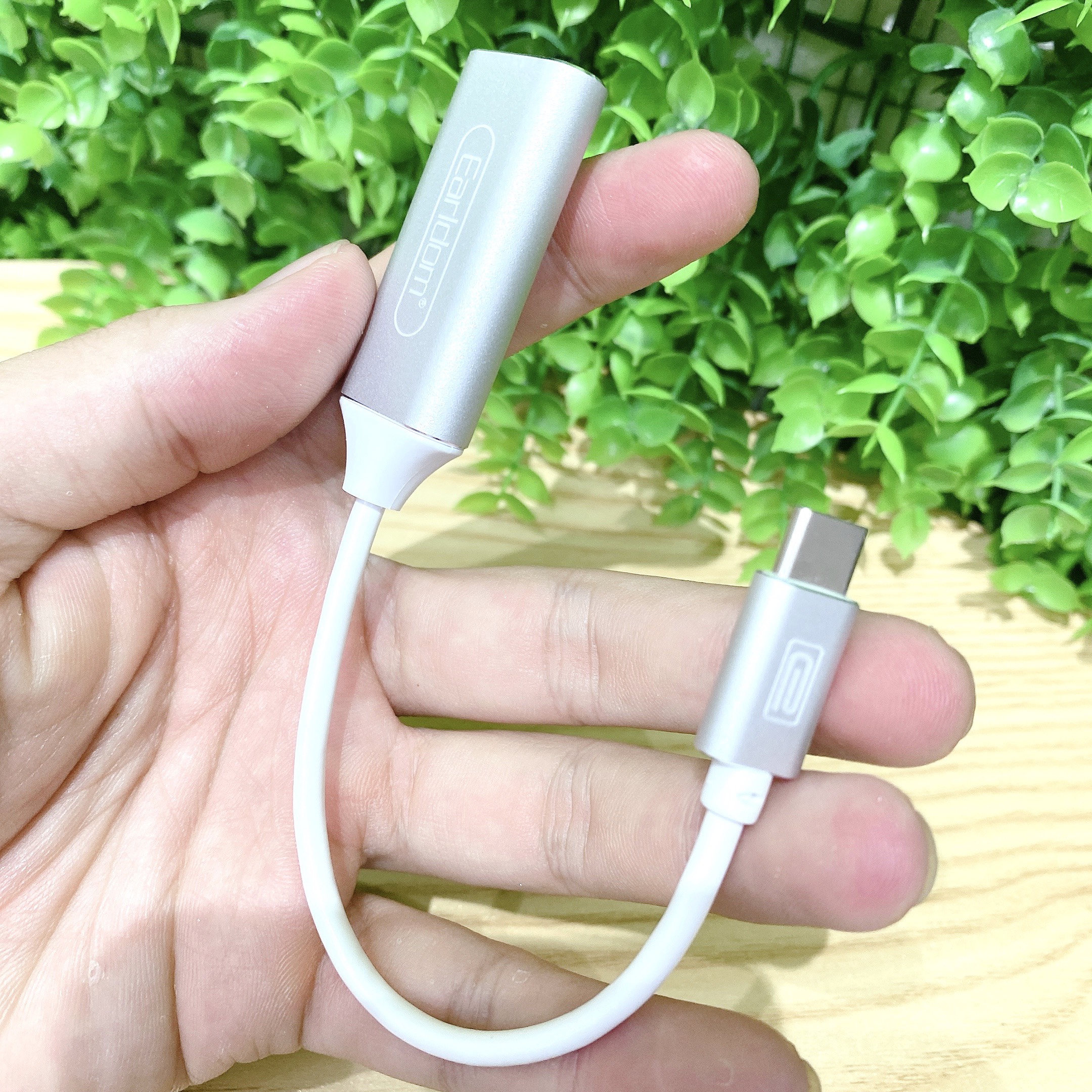 Cáp chuyển đổi USB Type-C to HDMI Earldom ET-W11  - Hàng Chính Hãng