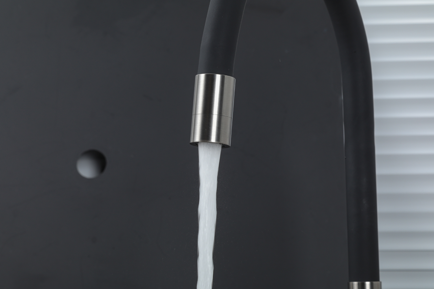 VÒI BẾP CAO CẤP 3 ĐƯỜNG NƯỚC TÍCH HỢP RO NHẬP KHẨU NGA GAPPO G4398-39 MÀU PVD CẦN MỀM UỐN - HÀNG CHÍNH HÃNG