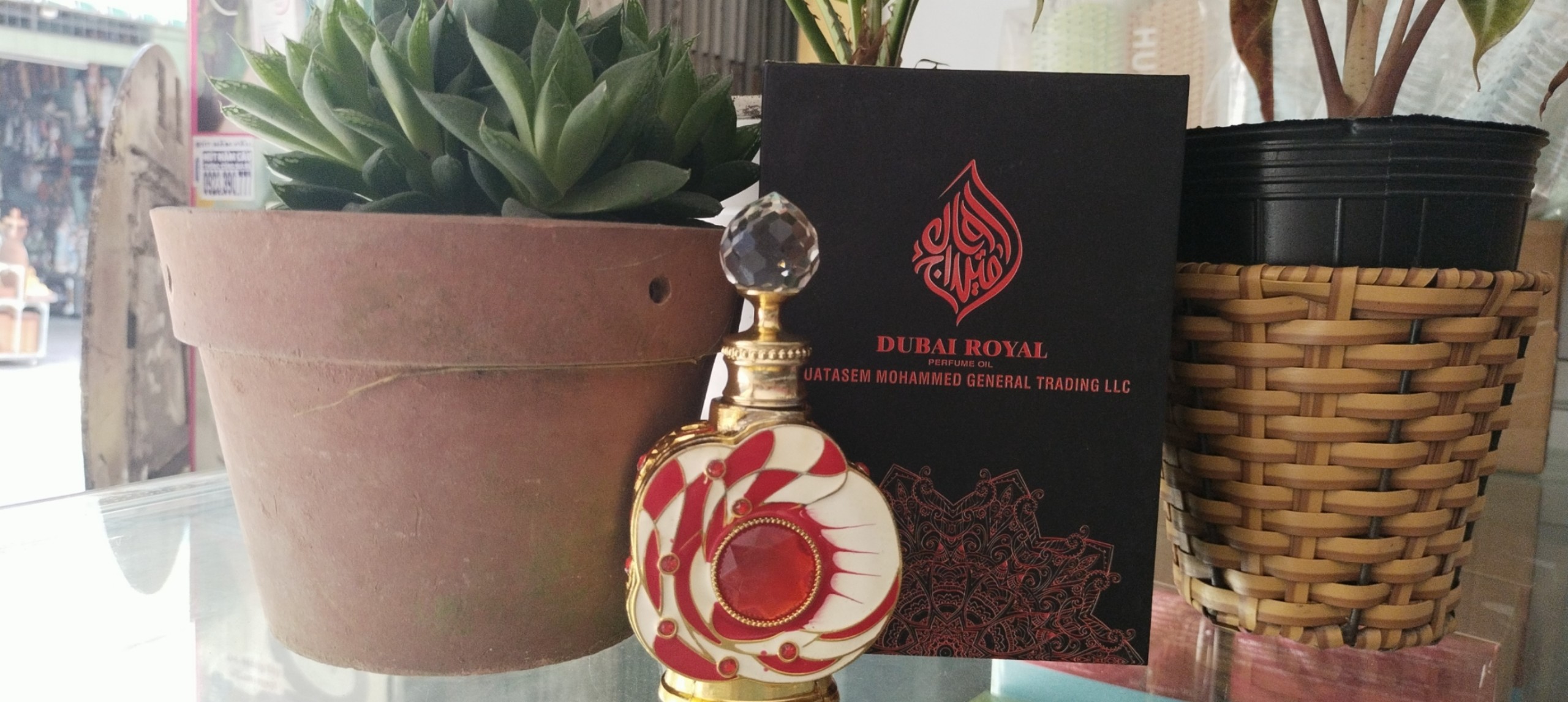 chai tinh dầu Dubai Lucky Red( không có tem phụ- không xuất hóa đơn )