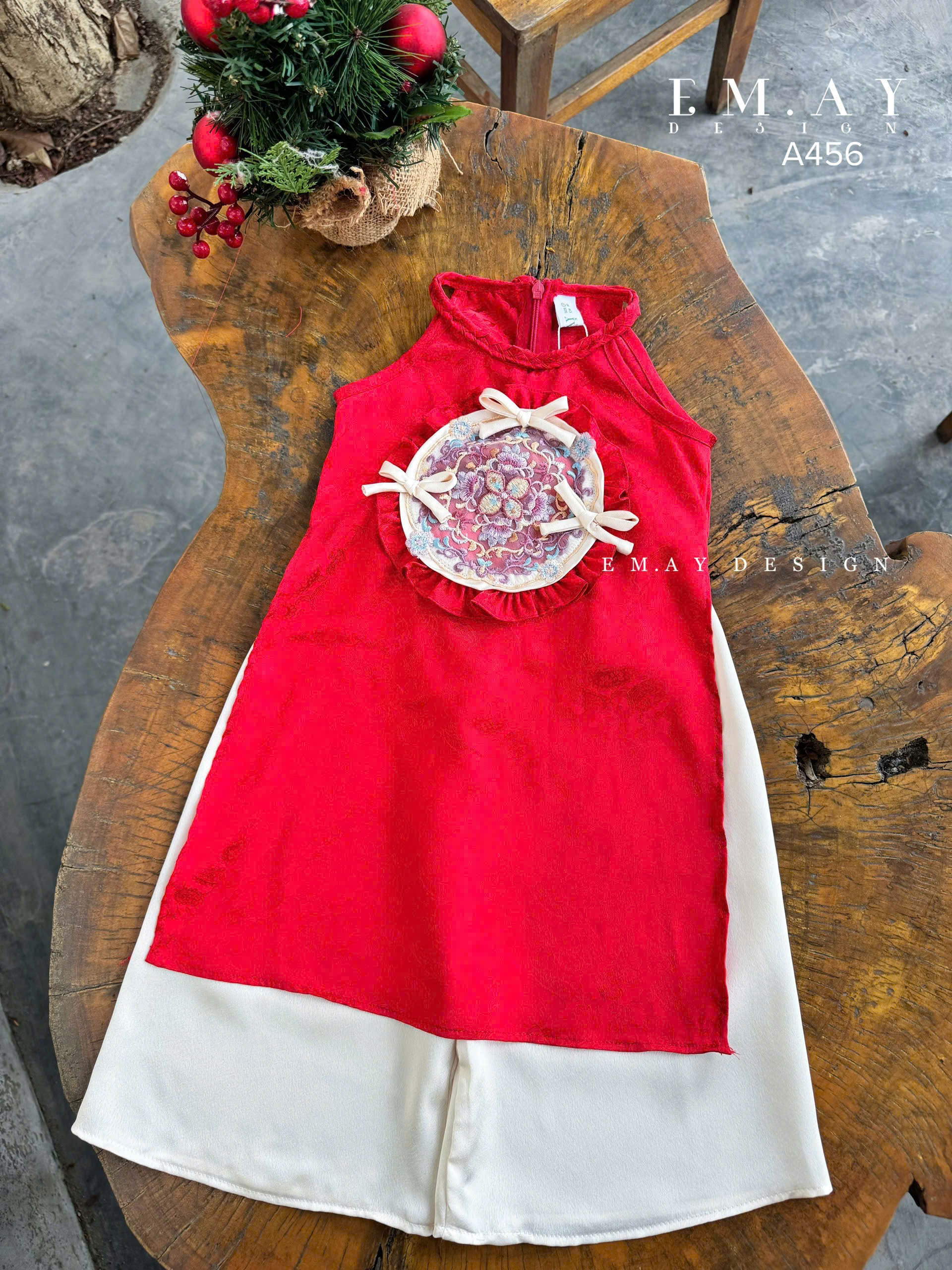 Áo dài cổ yếm phối quần suông cho bé gái mẫu Nàng xuân thướt tha mặc lễ tết năm mới biễu diễn 10-40kg