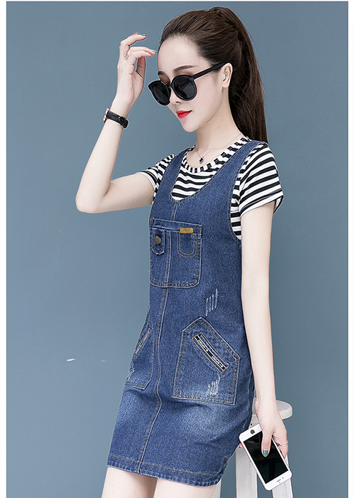 Đầm Yếm Jean Nữ Wash Cào Thêu Logo Thời Trang