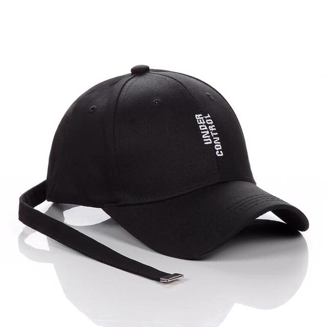 Nón kết thêu chữ under contrl