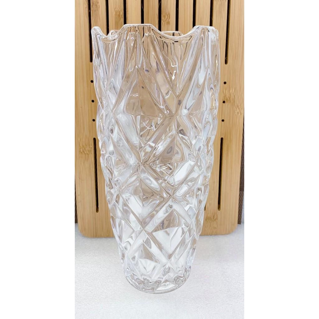 BÌNH CẮM HOA THỦY TINH CAO 30CM MẮT VUÔNG