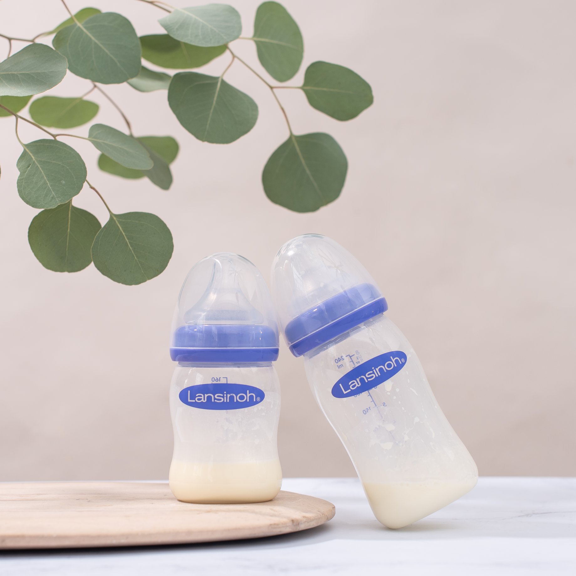 2 Bình Sữa Cổ Rộng Lansinoh 160ml +240ml TẶNG 1 Núm Vú Cổ Rộng Lansinoh Size F