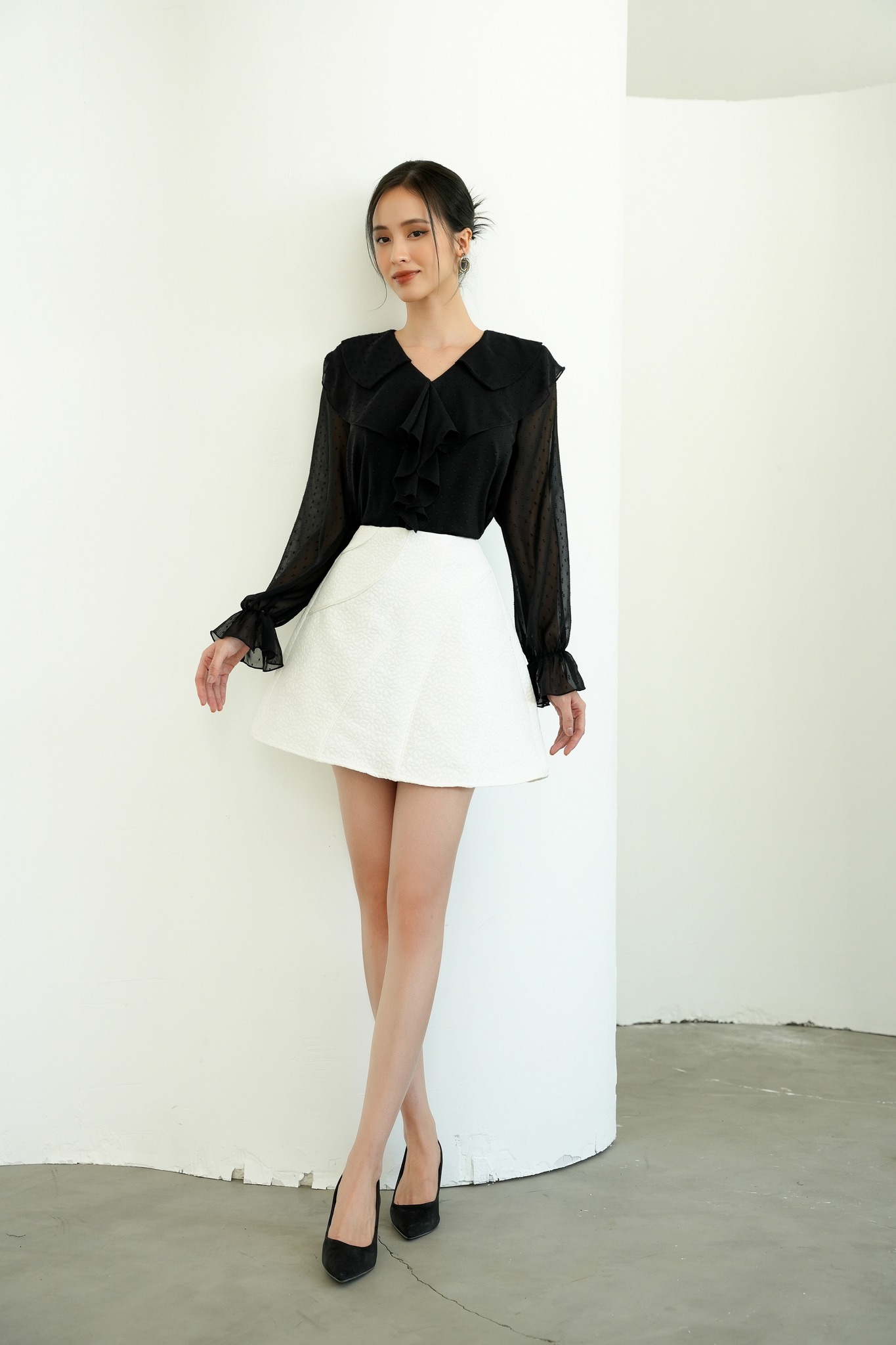 OLV - Chân váy Line Basic Skirt in White