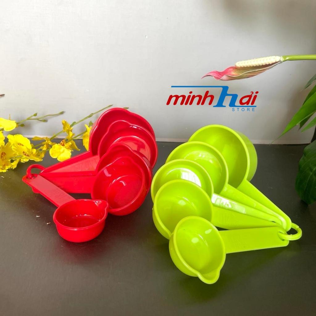 Muỗng Đong Định Lượng nhựa dày- Bóng đẹp, màu sắc rất đẹp.