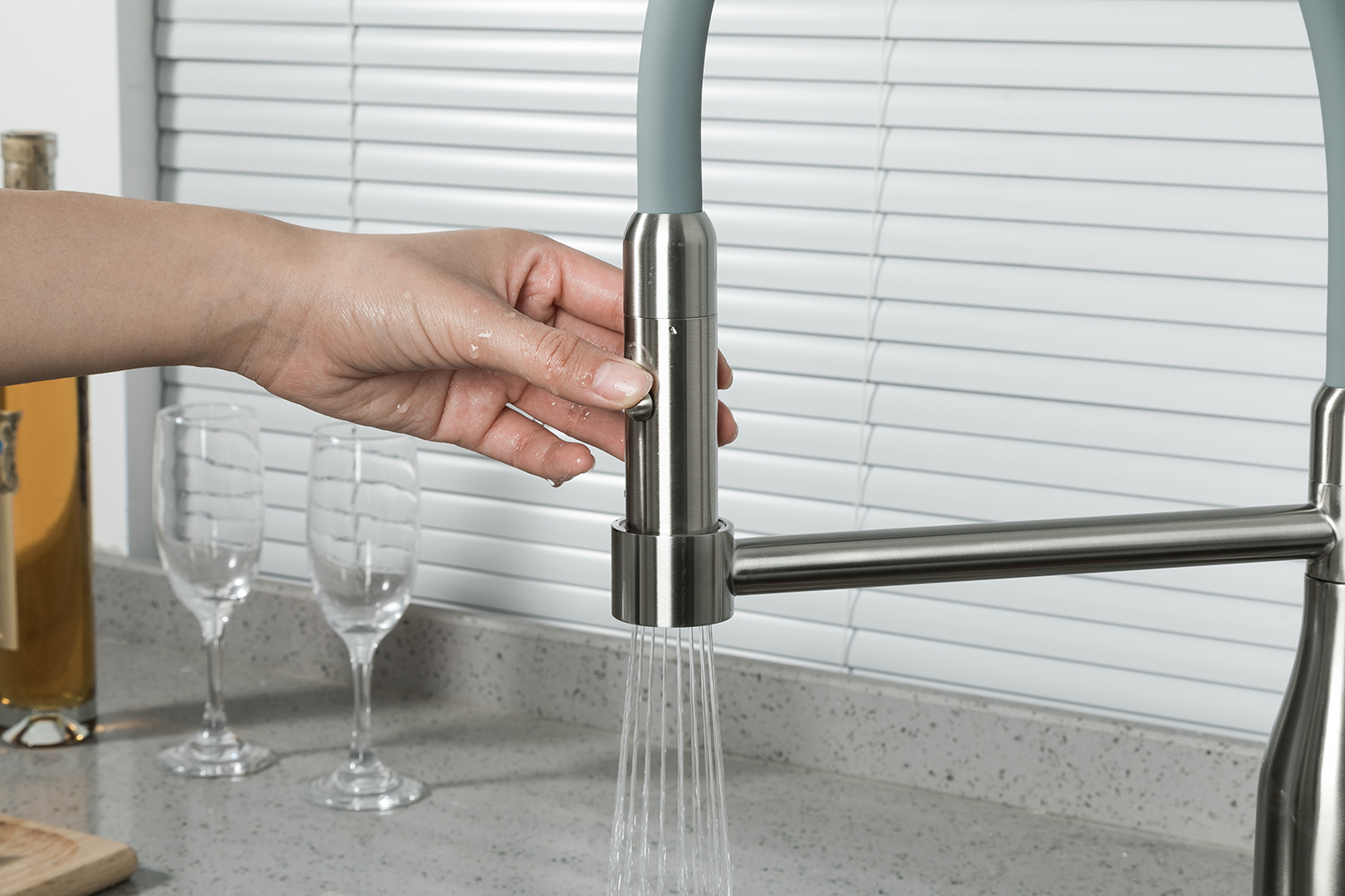 VÒI RỬA BÁT CẦN MỀM CAO CẤP NHẬP KHẨU NGA GAPPO G4398-55