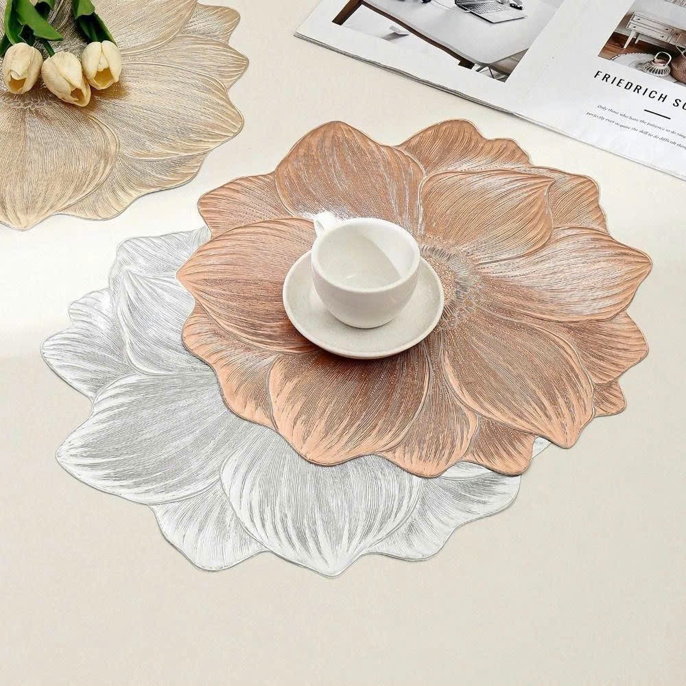 Tấm Lót Bàn Ăn PVC Hình Hoa Sen 38cm – Phong Cách Châu Âu, Sang Trọng, Dễ Vệ Sinh - Thảm Lót Bình Hoa - Thảm Decor - Hàng CHính Hãng MINIIN