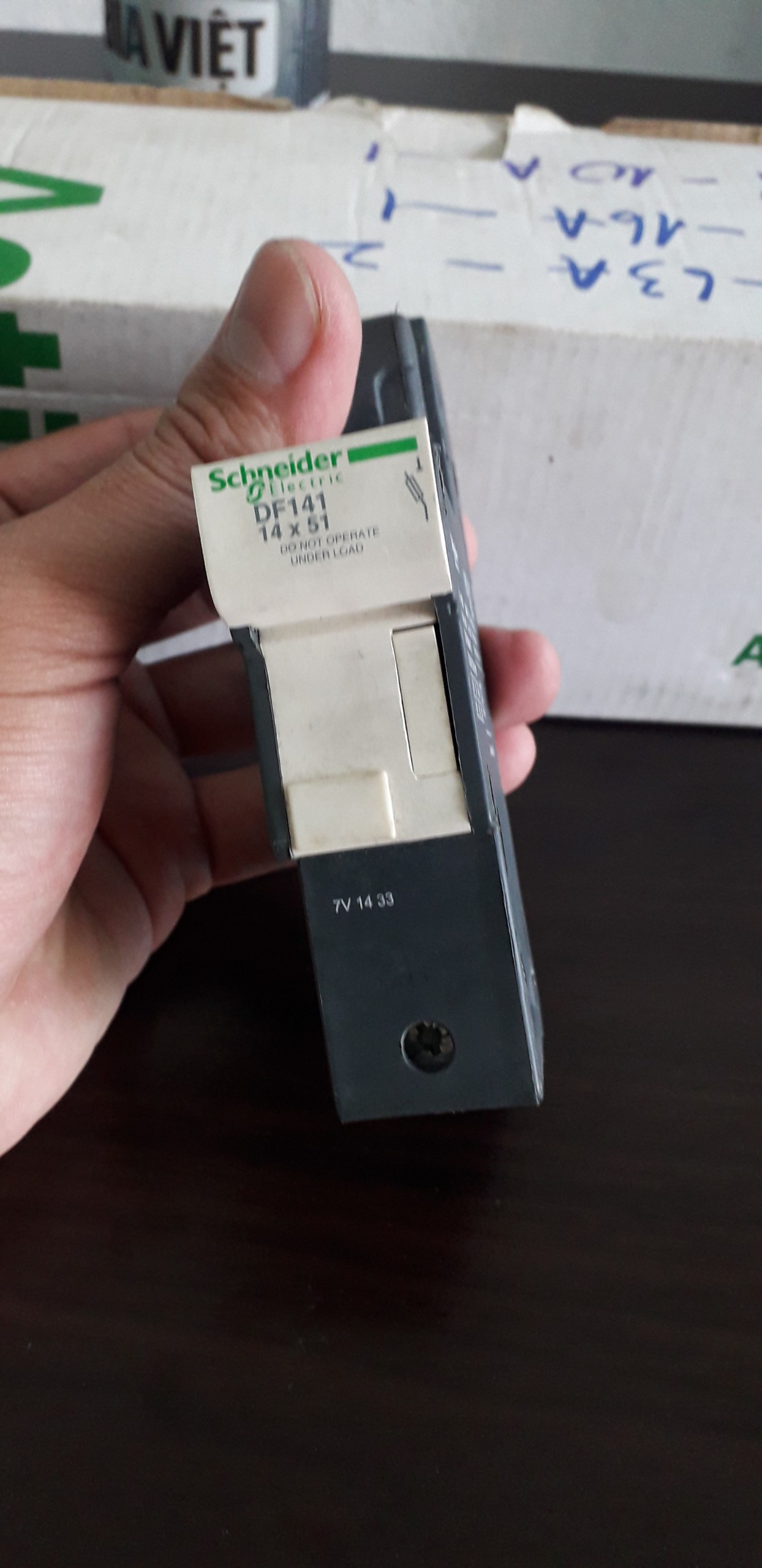 DF141 Đế cầu chì Schneider 1P 50A 14 X 51 mm