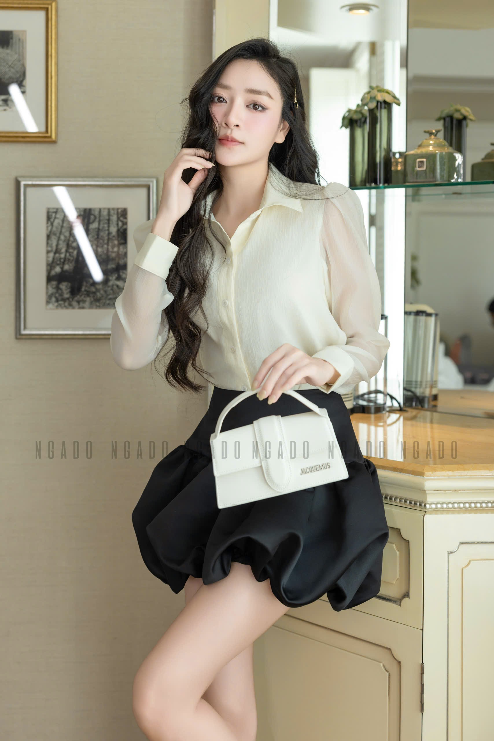 Set áo váy kem đen tùng bí NGADO , set áo váy ngắn tùng bí , set áo sơ mi