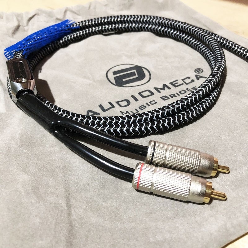 Dây Tín Hiệu Âm Thanh Chống Nhiễu 3.5mm ra 2 Đầu RCA Mạ Vàng AUDIOMECA SW-1290 Tặng Kèm Túi Nhung Cao Cấp - Hàng Nhập Khẩu