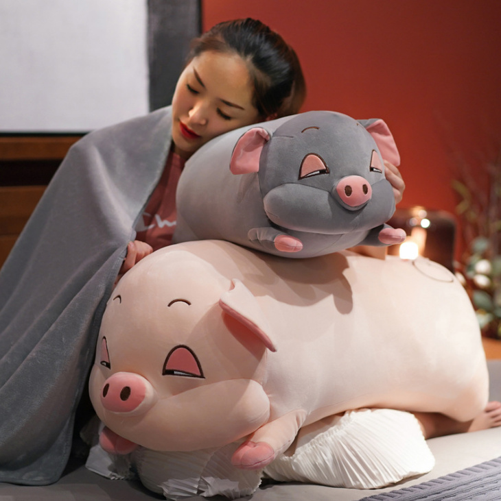 Bộ Chăn Gối Ngủ Trưa 2in1 Hình Heo Dùng Cho  Văn Phòng, Các Bé Đi Học