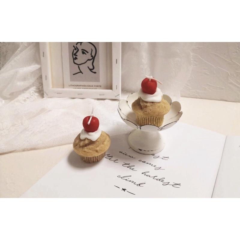 Nến Thơm Bánh Muffin Cherry Phủ Kem Không Khói, Phụ Kiện Decor - Dory Lab