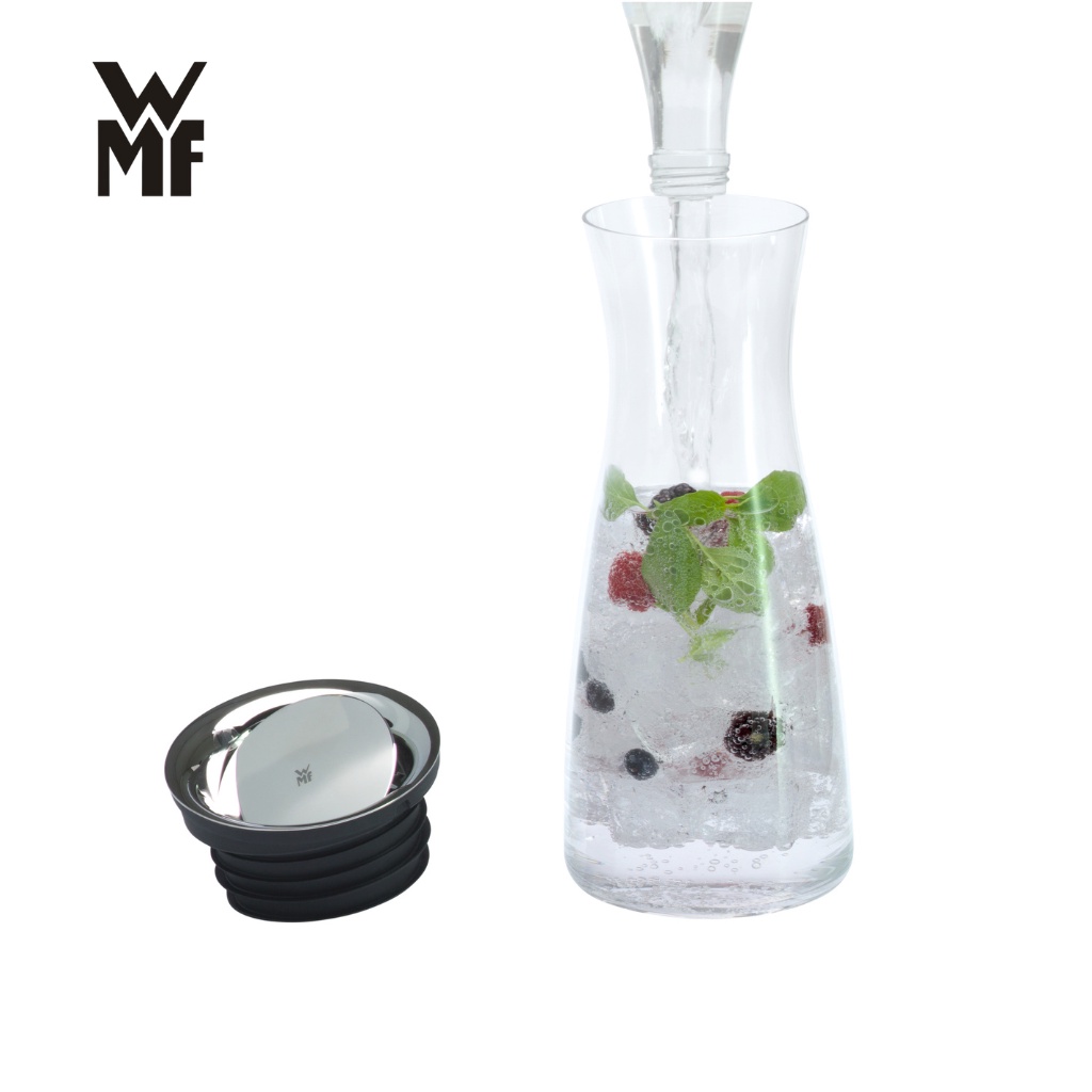 Bình Nước Thủy Tinh WMF Water Decanter 0.75L Nắp Thép Không Gỉ Cromargan Đánh Bóng Và Vành Silicon - 0617716040