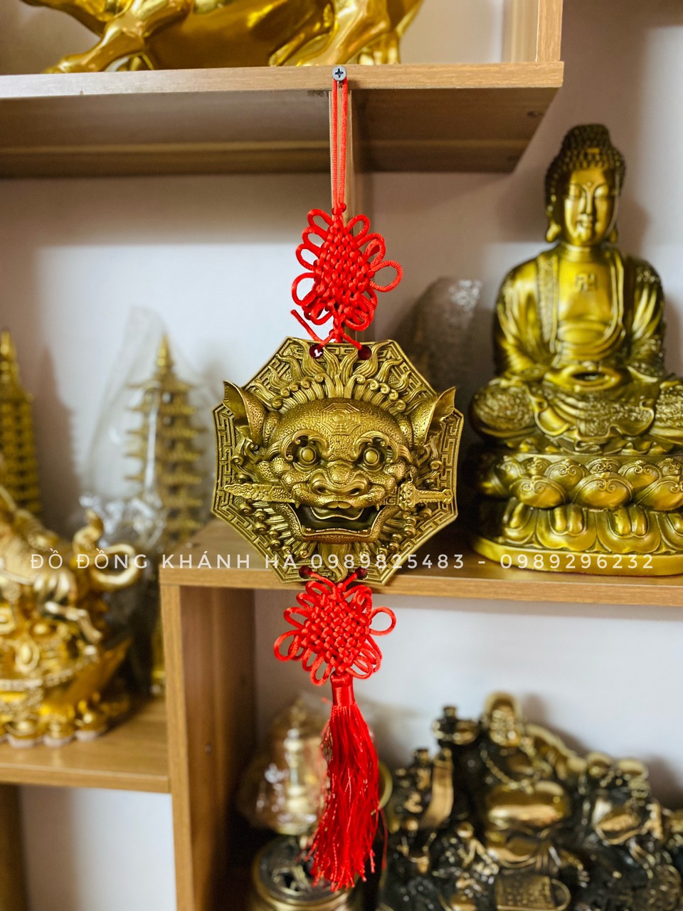 Mặt hổ phù ngậm kiếm phong thuỷ bằng đồng