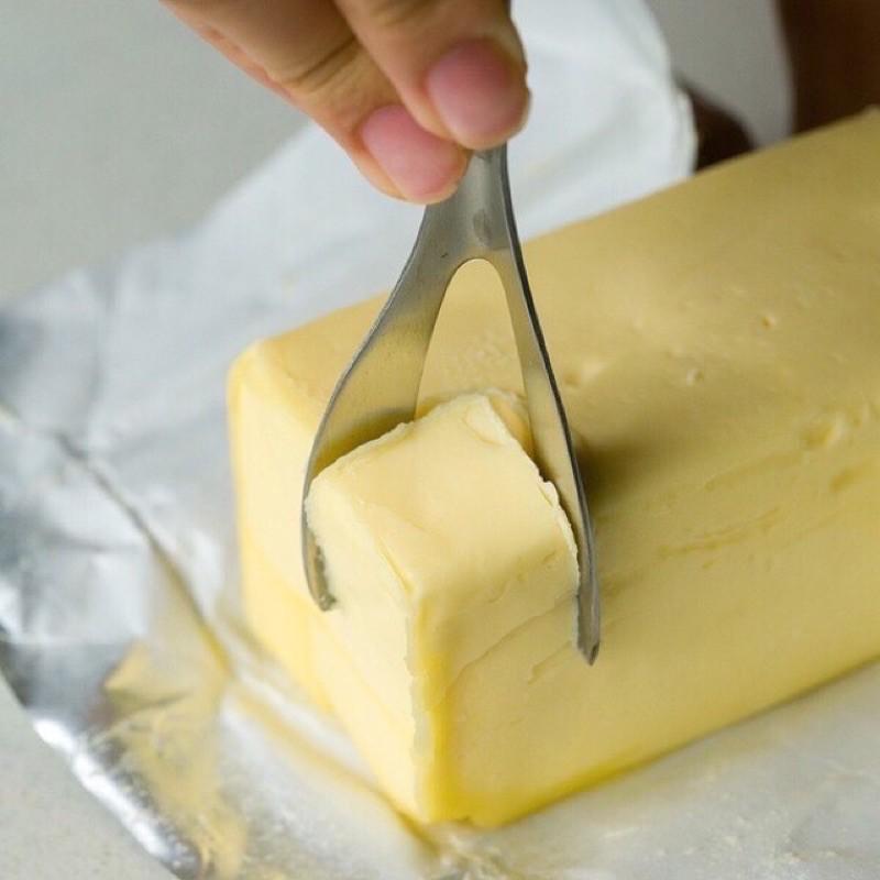 Dụng cụ cắt bơ