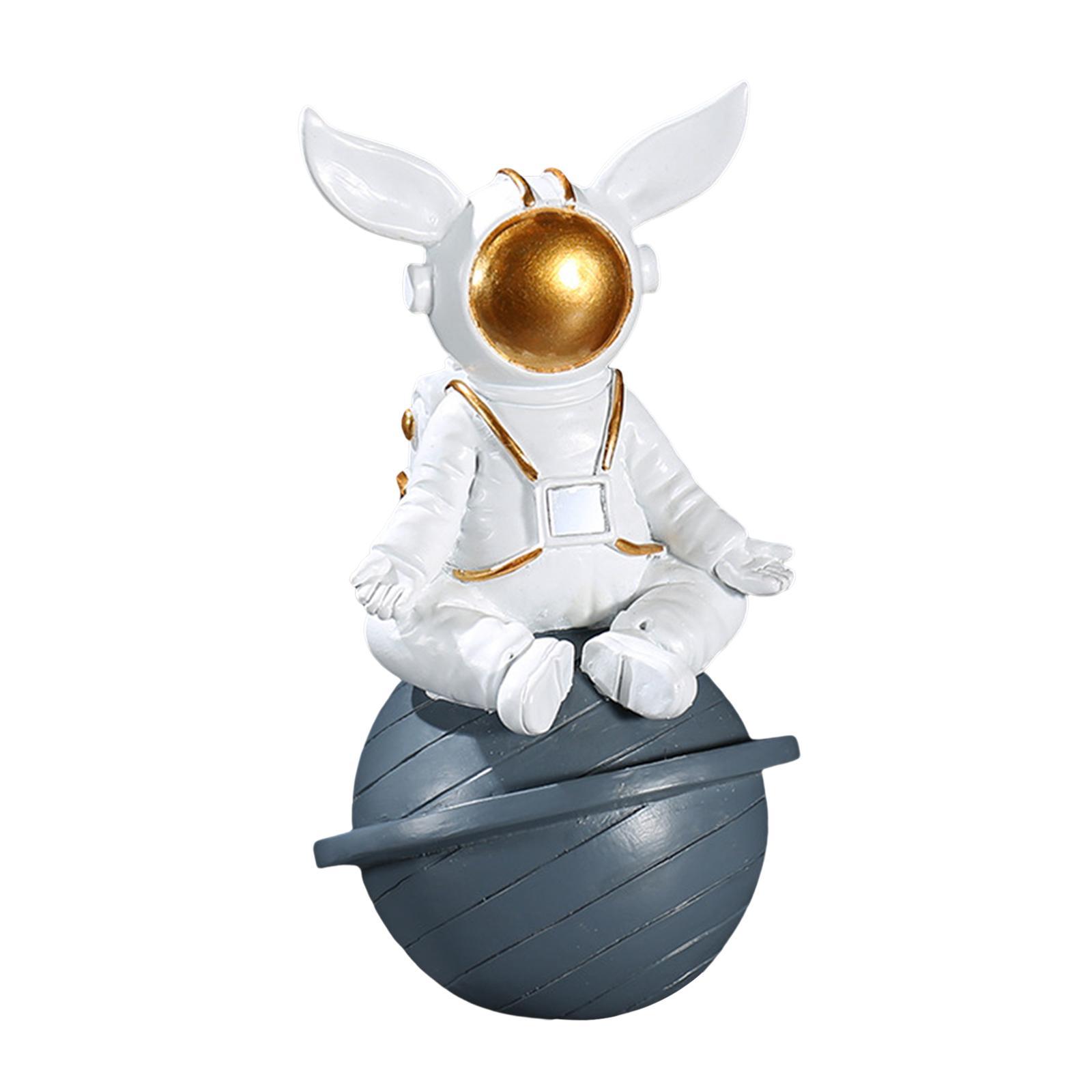 Spaceman Figurine Sculpture Astronaut Statue for Bookshelf Tabletop Bookcase