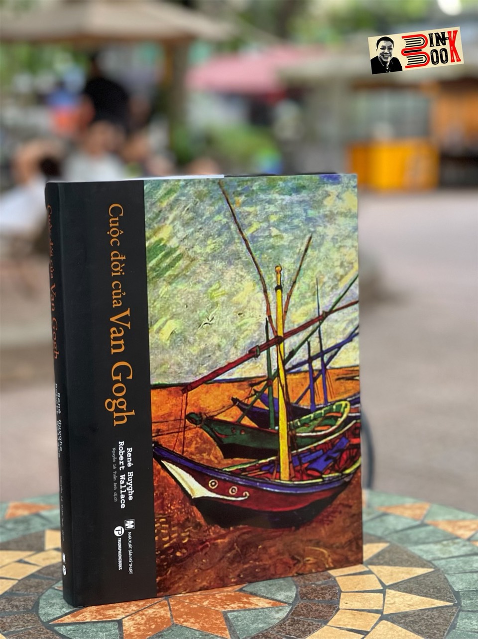 (Bìa cứng in màu) CUỘC ĐỜI CỦA VAN GOGH – René Huyghe và Robert Wallace - Truongphuongbooks