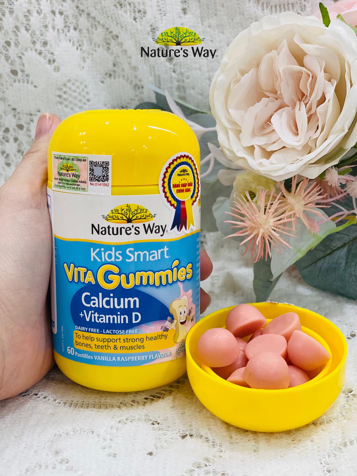 Canxi + Vitamin D cho trẻ 2-11 tuổi Gummies Calcium Vitamin D Nature's Way Úc giúp hỗ trợ xương, răng và cơ bắp khỏe mạnh, cao lớn - OZ Slim Store