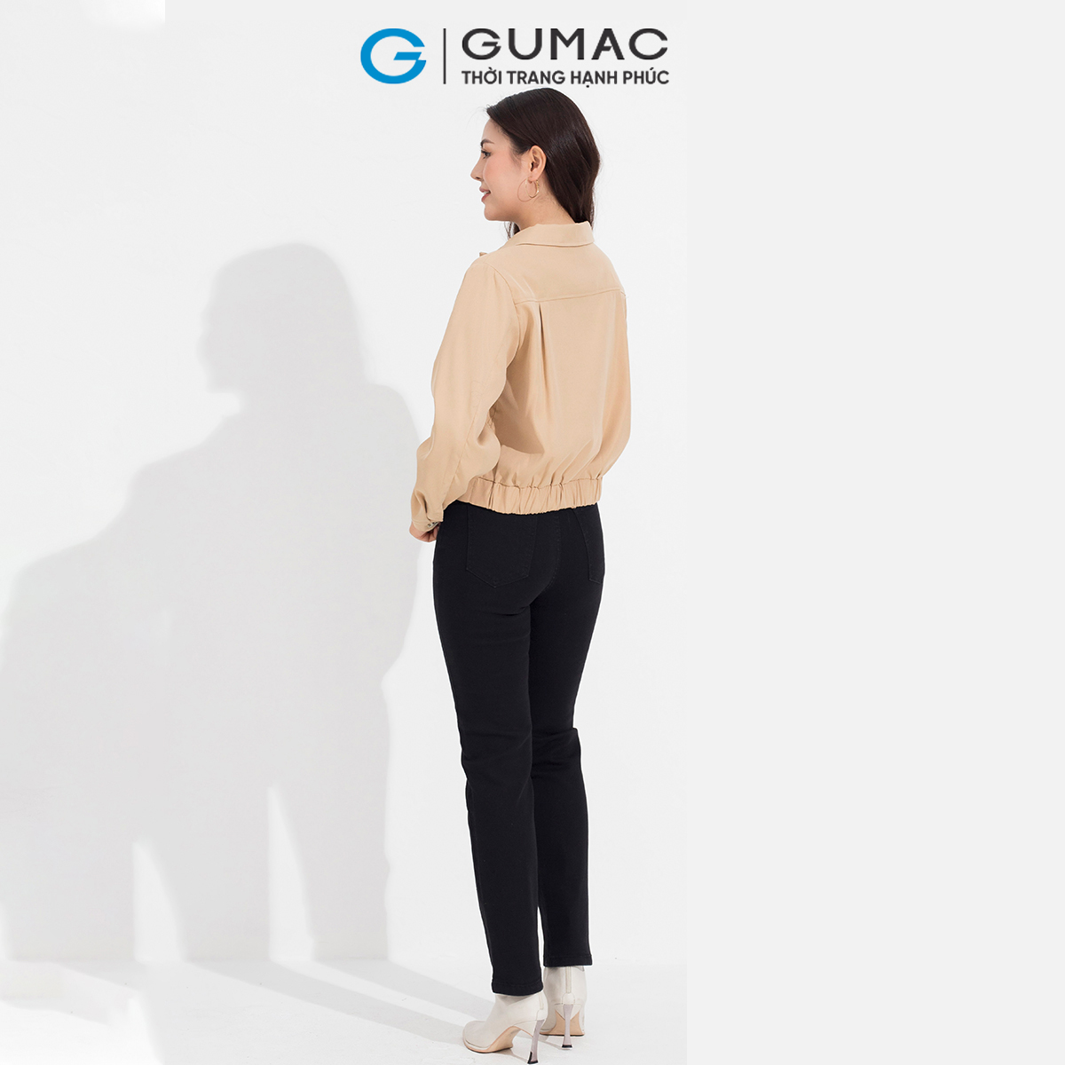 Áo khoác kaki 2 túi thời trang GUMAC AD04057
