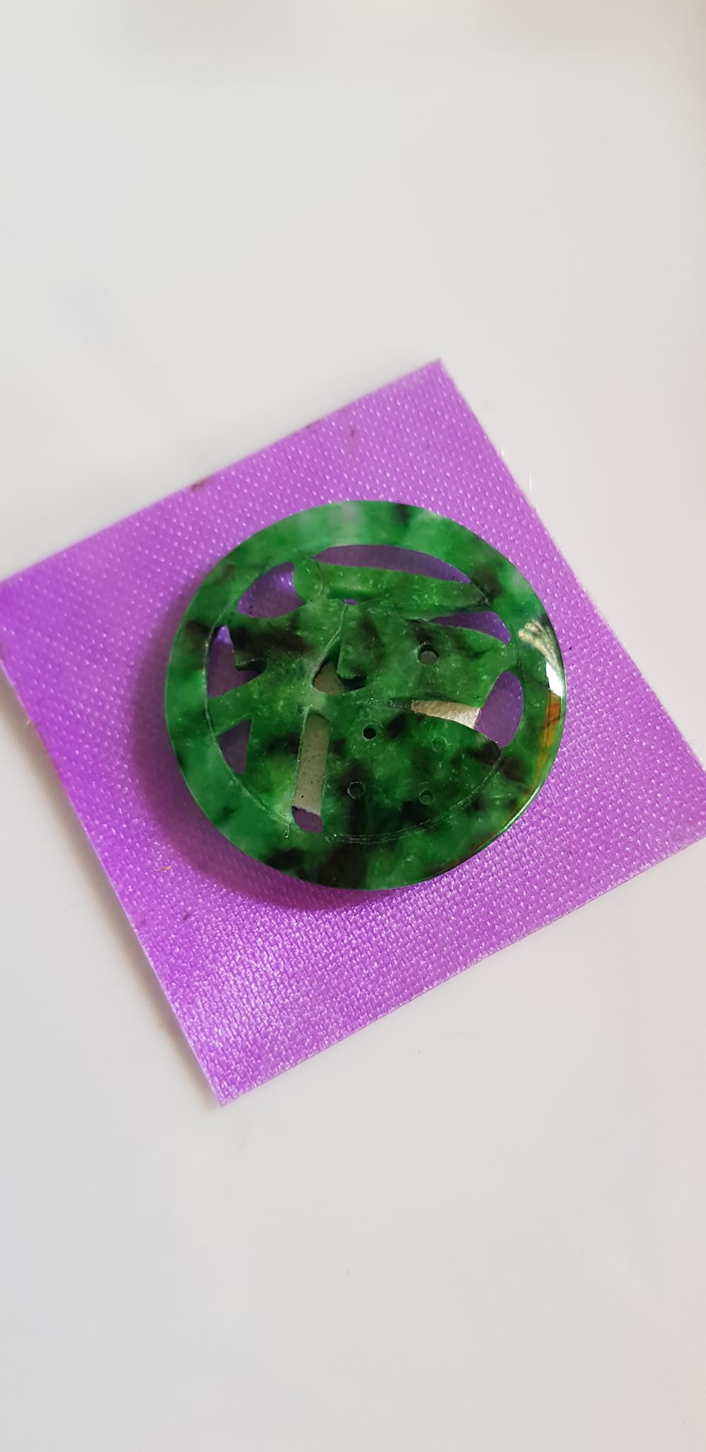 Mặt dây chuyền Nữ Chữ Phúc hay Chữ Phước Chất liệu đá cẩm thạch tự nhiên Size vừa đk 28mm x dầy 2mm Nữ về bọc Vàng lên đeo với dây chuyền của mình vừa đẹp vừa tốt mang chữ Phúc luôn bên mình ý nghĩa phúc đức ạ