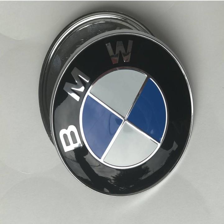 Logo biểu tượng huy hiệu cao cấp gắn sau xe BMW: Đường kính 74MM