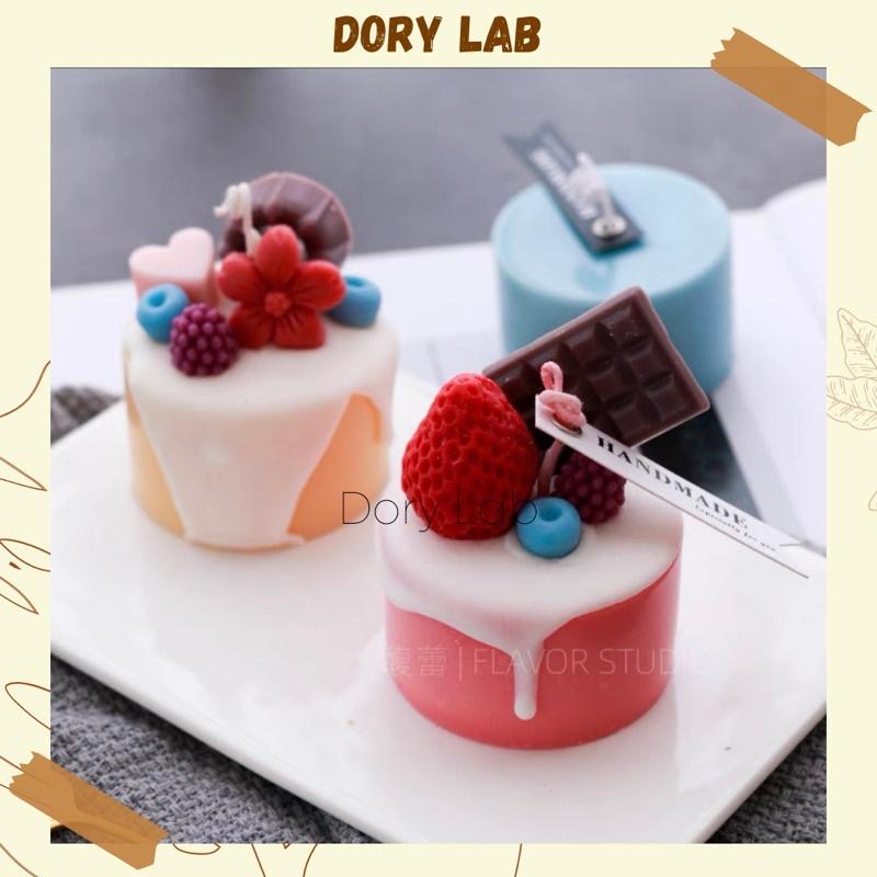 Nến Thơm Bánh Kem Dâu Tây Sôcôla Không Khói, Quà Tặng - Dory Lab