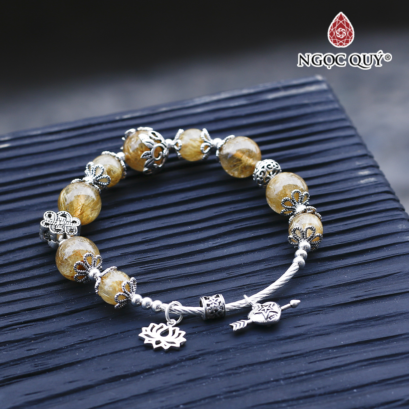 Vòng thạch anh tóc vàng phối lu thống charm bạc hạt 8mm mệnh thủy, kim - Ngọc Quý Gemstones